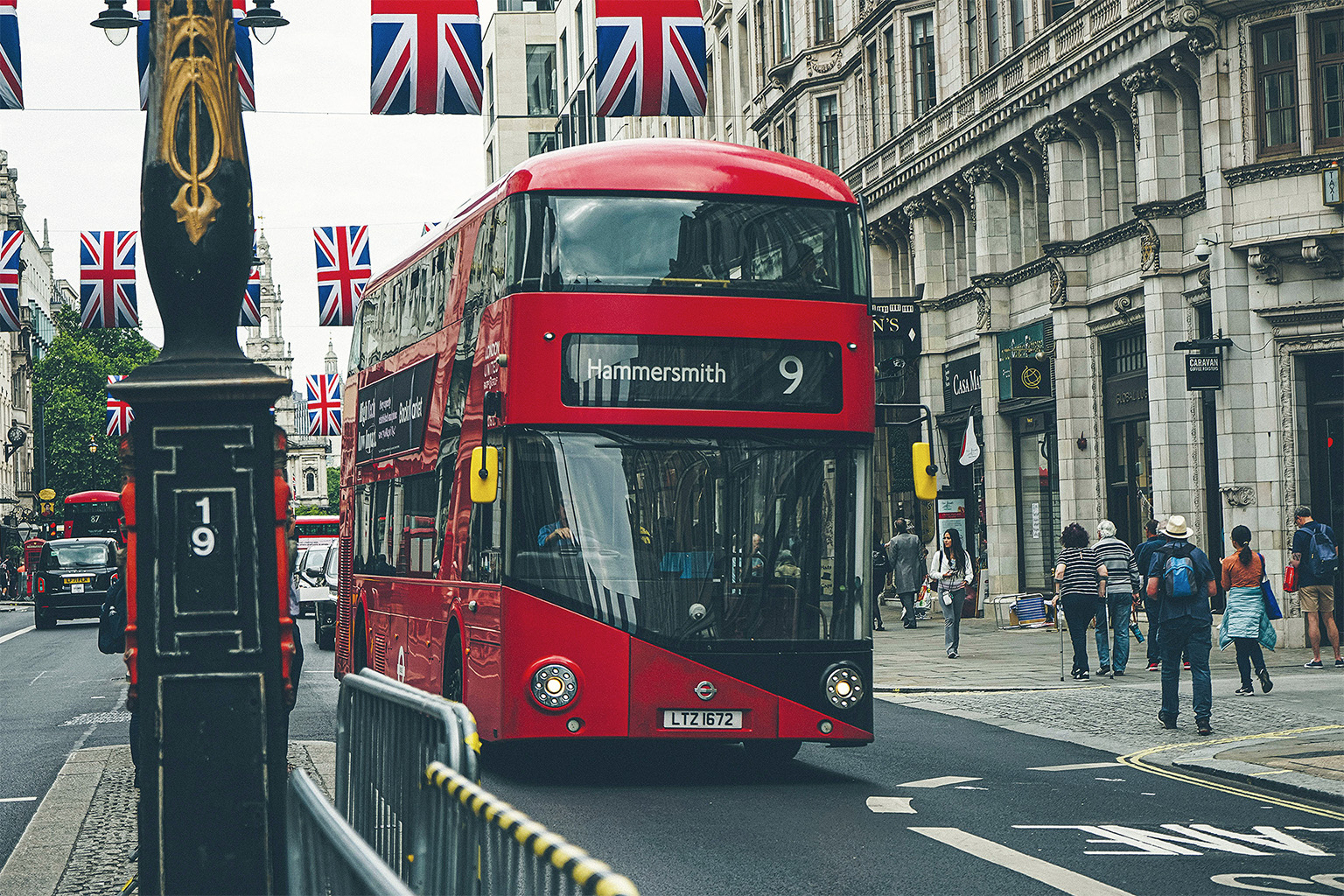 London double decker bus